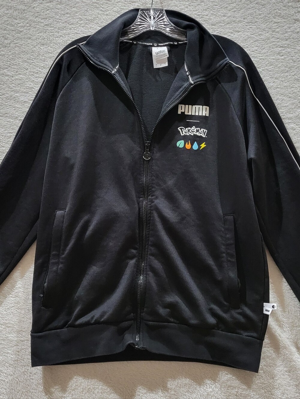 Pokemon x Puma T7 Track Jacket Size Large Soccer Futbol Black Full Zip Pikachu